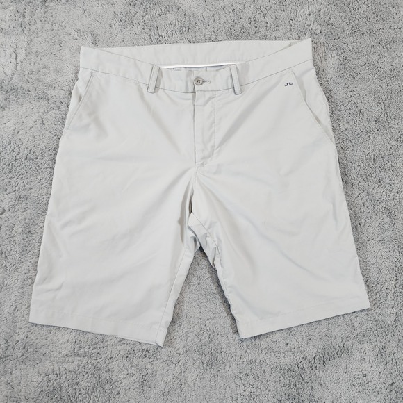 J Lindeberg Golf Shorts Mens Size 33 Beige Lightweight Stretch Performance 11" - Picture 1 of 10
